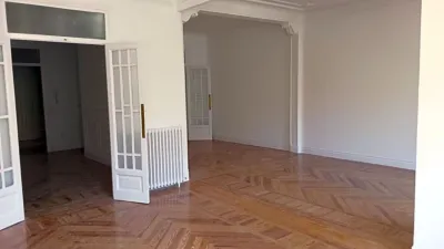 Piso en alquiler en Jeronimos - Imagen 5