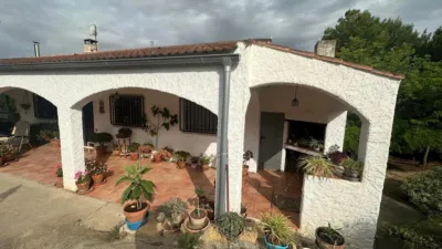 Chalet en venta en Avenida de Joaquín Costa, Caspe de 259.900 €