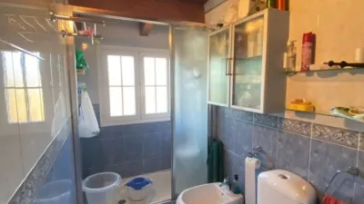 Chalet in Albillos photo 18