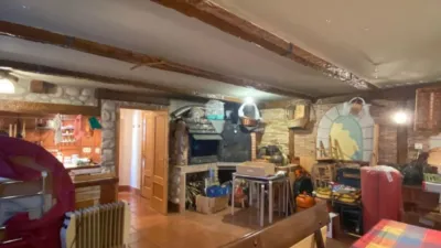 Chalet in Albillos photo 33