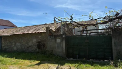 Chalet en venta en Calle Ru Souto-Sisan, Número 5, Barrantes (Ribadumia) de 325.000 €