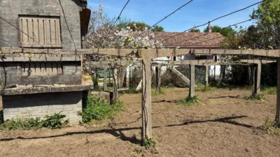 Chalet en venta en Calle Ru Souto-Sisan, Número 5, Barrantes (Ribadumia) de 325.000 €