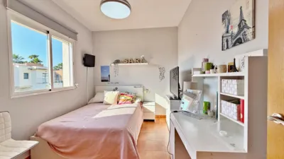 Chalet on Baix Maestrat Street (Del) photo 31