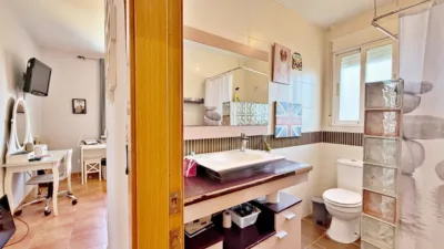 Chalet on Baix Maestrat Street (Del) photo 37