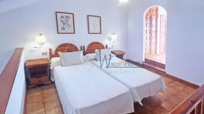 Dúplex en venta en Avenida de las Américas, Playa de Las Américas (Arona) de 725.000 €