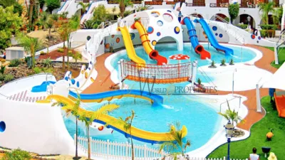Dúplex en venta en Avenida de las Américas, Playa de Las Américas (Arona) de 725.000 €