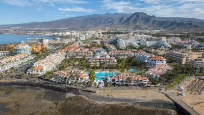 Dúplex en venta en Avenida de las Américas, Playa de Las Américas (Arona) de 725.000 €