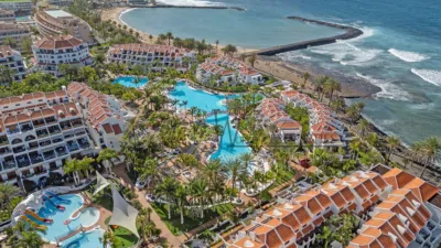 Dúplex en venta en Avenida de las Américas, Playa de Las Américas (Arona) de 725.000 €