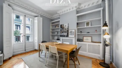 Piso en alquiler en Calle de Salustiano Olozaga - Imagen 2