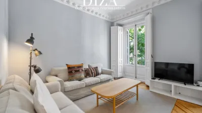 Piso en alquiler en Calle de Salustiano Olozaga - Imagen 9