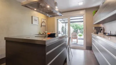 Casa adosada en venta en Beloso, Beloso-Ripagaina (Pamplona - Iruña) de 820.000 €