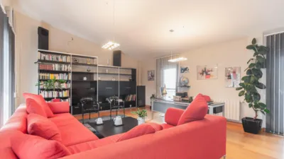 Casa adosada en venta en Beloso, Beloso-Ripagaina (Pamplona - Iruña) de 820.000 €