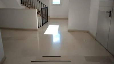 Duplex on Calle de Pablo Iglesias photo 14