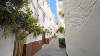 House in the Centre photo 3
