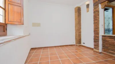 Apartment on Gumiel Street, San Pedro photo 13