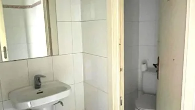 Local comercial en venta en 2º Ensanche, Ensanches - Zabalguneak (Pamplona - Iruña) de 185.000 €