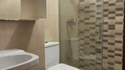 Piso en alquiler en Mendebaldea, Ermitagaña-Mendebaldea-Etxabakoitz (Pamplona - Iruña) de 950 €<span>/mes</span>