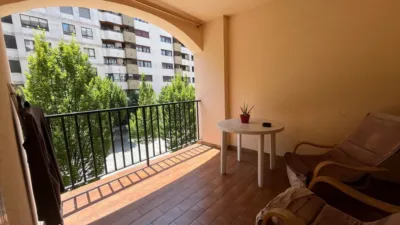 Piso en alquiler en Mendebaldea, Ermitagaña-Mendebaldea-Etxabakoitz (Pamplona - Iruña) de 950 €<span>/mes</span>