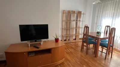 Piso en alquiler en Mendebaldea, Ermitagaña-Mendebaldea-Etxabakoitz (Pamplona - Iruña) de 950 €<span>/mes</span>