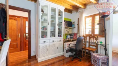 Semi-detached house on Calle Poblado Renedo photo 30