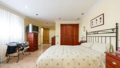 Apartment on Carrer Benito Pérez Galdós photo 24