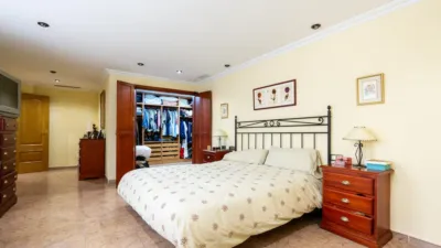 Apartment on Carrer Benito Pérez Galdós photo 25