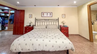 Apartment on Carrer Benito Pérez Galdós photo 40