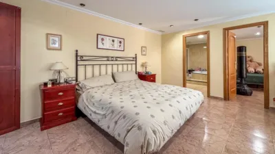 Apartment on Carrer Benito Pérez Galdós photo 41
