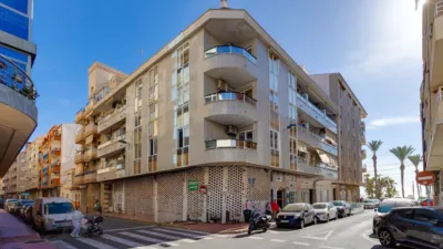 Duplex at Calle Moriones, 4 photo 3