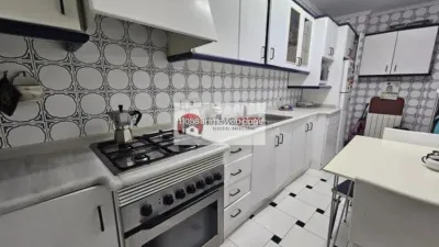 Apartment on Gran Via de les Germanies, 18 photo 12