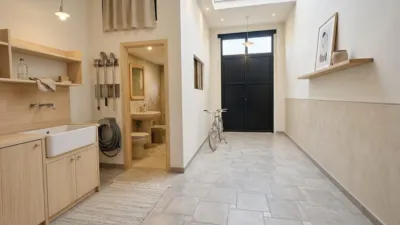 Terraced house on Calle de la Reina photo 9