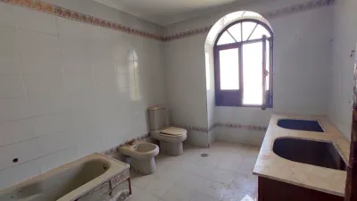 Chalet on Calle de las Toscas photo 9
