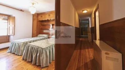 Chalet in Plaza Carniceria photo 25