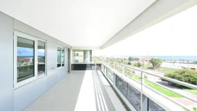 Apartment on Carrer de Vidal i de Valenciano photo 3