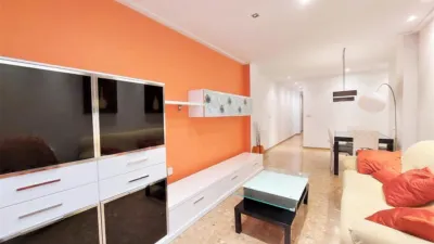 Piso en alquiler en Plaza Madrid/ Toscar, Carrús Oeste-El Toscar (Distrito Núcleo Urbano. Elx - Elche) de 700 €<span>/mes</span>