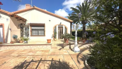 Chalet on Calle de Caribe photo 4