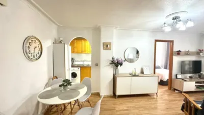 Apartment on Beniajan Street photo 12