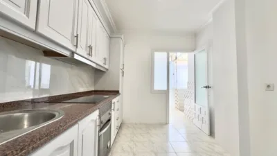 Apartment on Calle de la Concordia photo 25