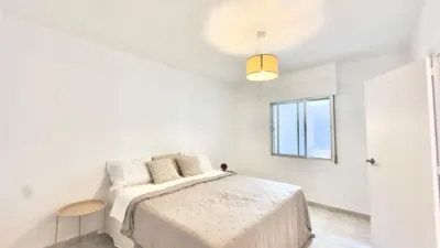 Apartment on Calle de la Concordia photo 9