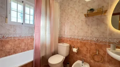 Casa adosada en venta en Calle Castillo de Guadalest, Los Dolses-Montezenia-Lomas de Cabo (Distrito Orihuela Costa. Orihuela) de 219.900 €