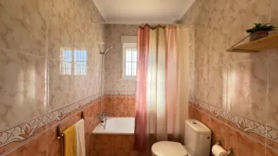 Casa adosada en venta en Calle Castillo de Guadalest, Los Dolses-Montezenia-Lomas de Cabo (Distrito Orihuela Costa. Orihuela) de 219.900 €