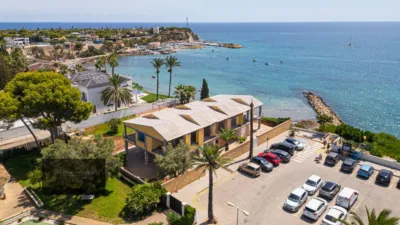 Chalet on Calle Mediterran, Cabo Roig photo 7
