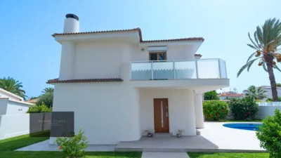 Chalet on Calle de Ariete photo 64