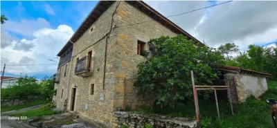 Rustic house on Calle de Villalacre, 1 photo 3