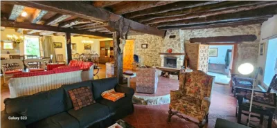 Rustic house on Calle de Villalacre, 1 photo 5