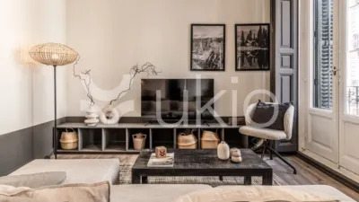 Piso en alquiler en Calle de Gravina - Imagen 2