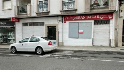 Local comercial en alquiler en Calle de Robustiano Pérez del Río - Vista 2