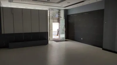 Local comercial en alquiler en C- Poeta Manuel Maria. - Vista 5