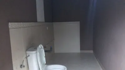 Local comercial en alquiler en Abesadas - Vista 4