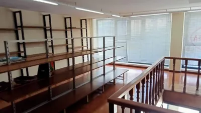 Local comercial en alquiler en Centro - Vista 4